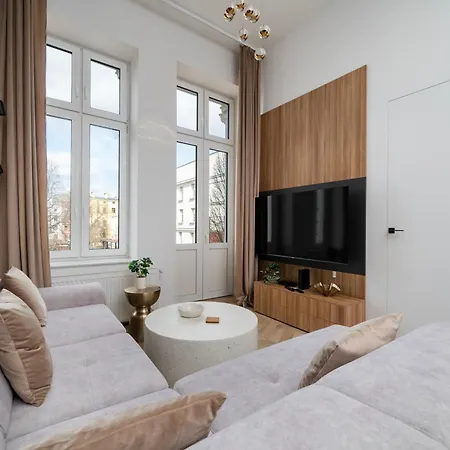 Jaracza 21 Luxury Lodz