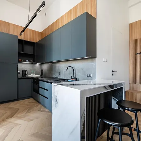 Jaracza 21 Luxury Lodz